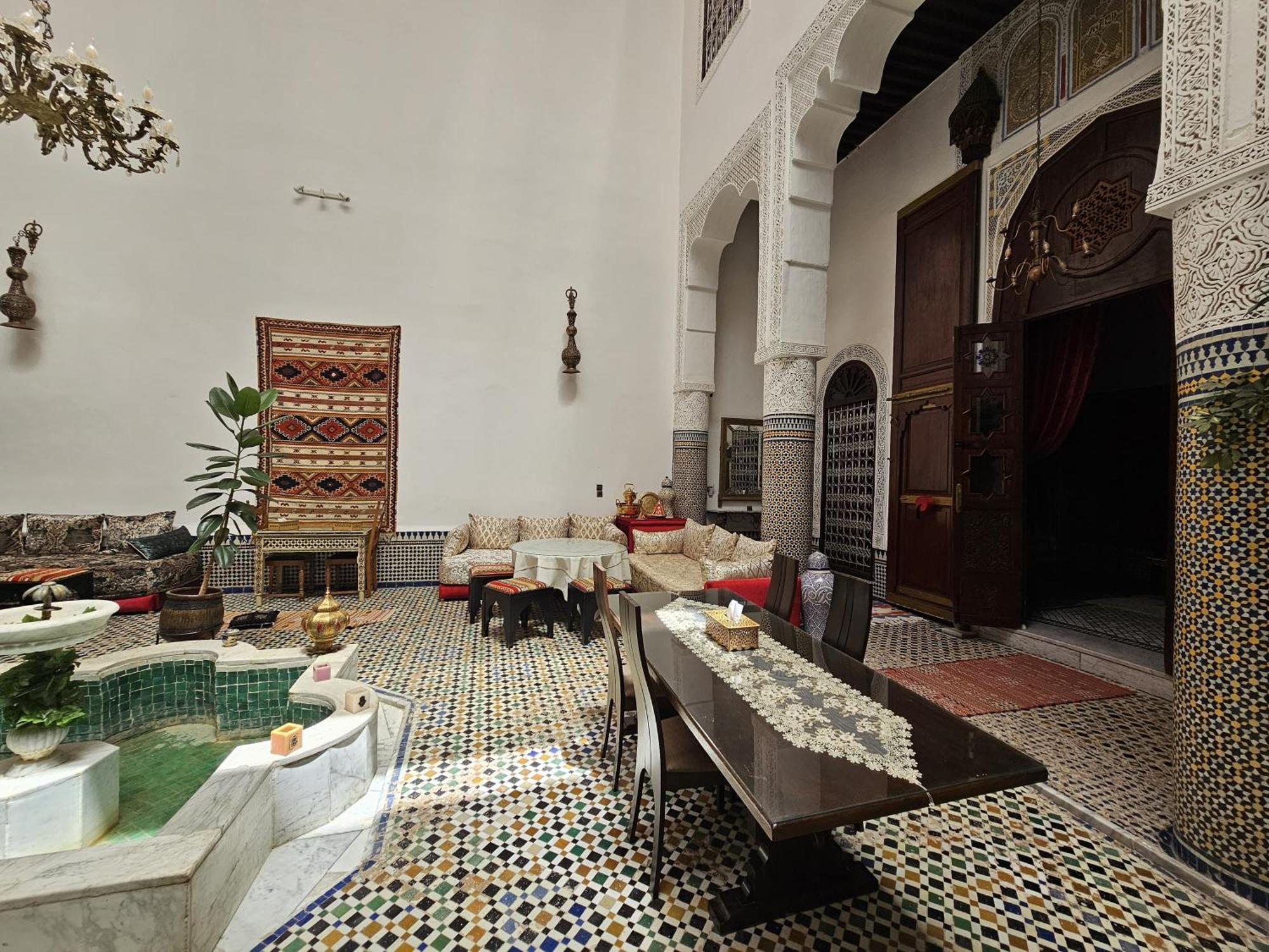Riad Lalla Zoubida Fez Buitenkant foto