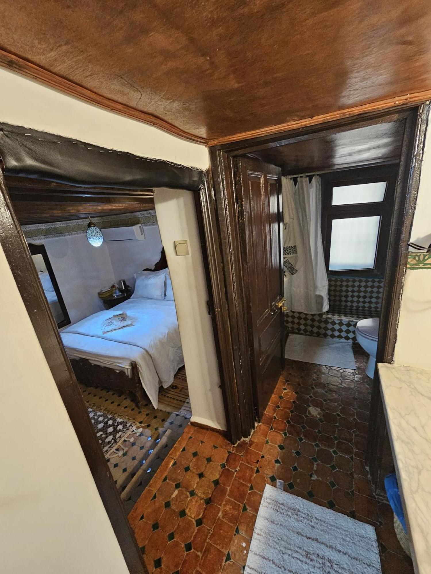 Riad Lalla Zoubida Fez Buitenkant foto