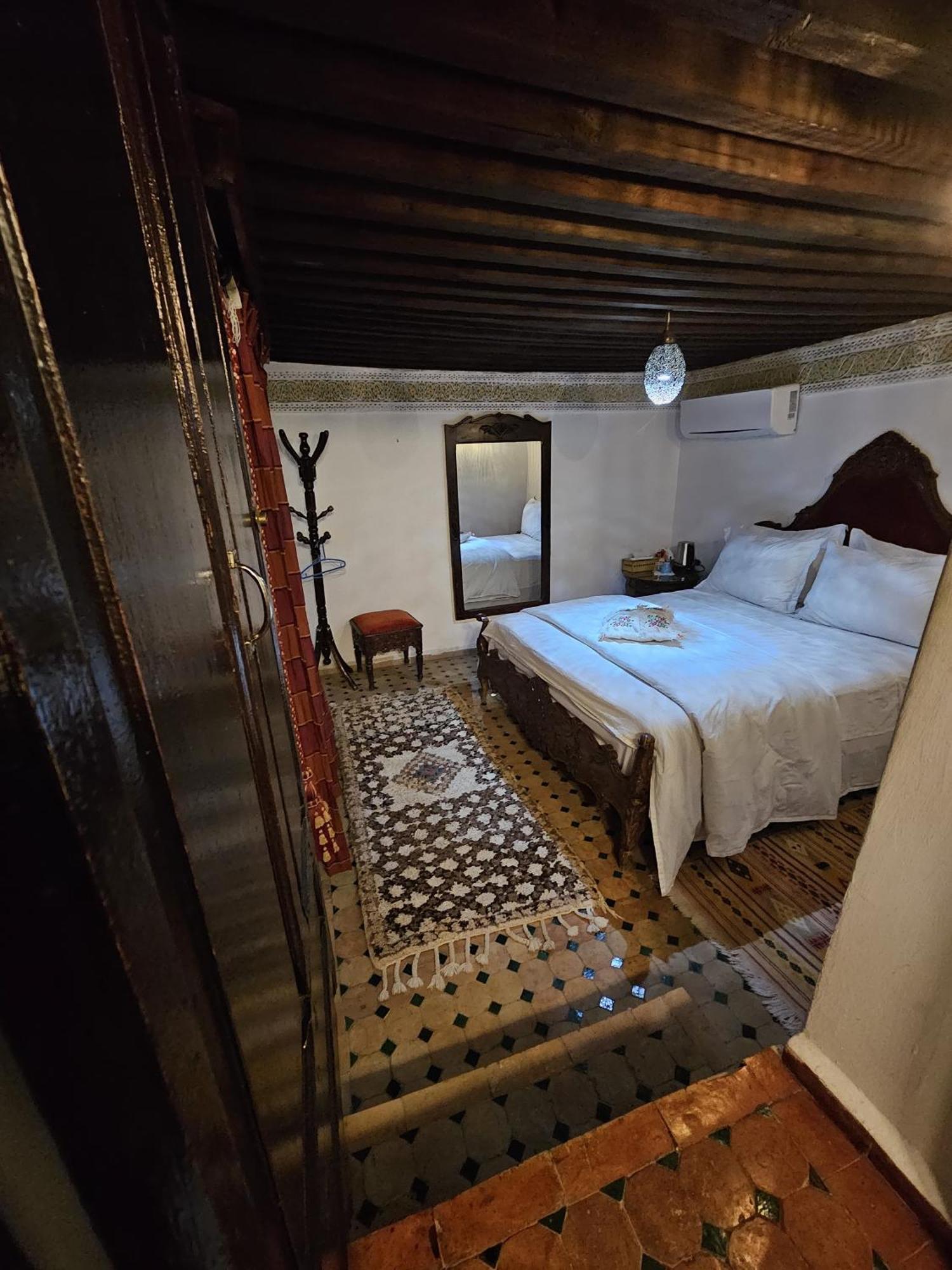 Riad Lalla Zoubida Fez Buitenkant foto