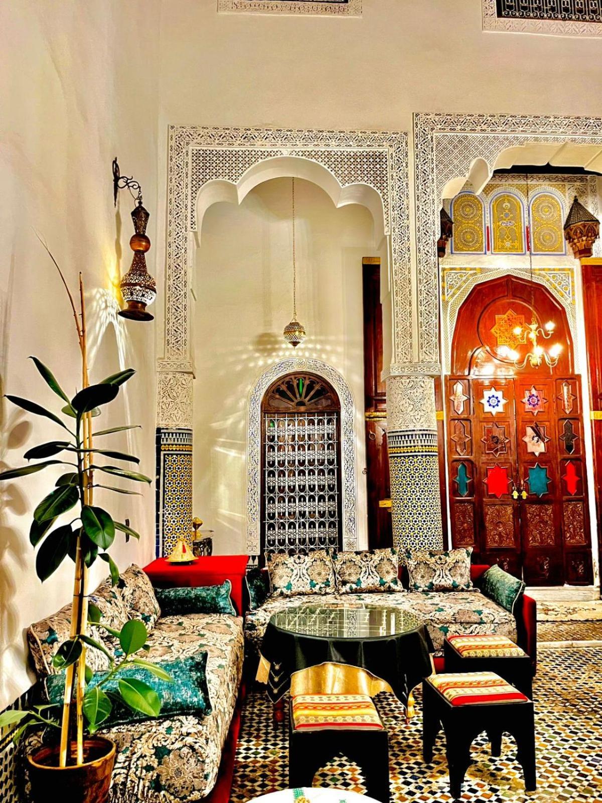 Riad Lalla Zoubida Fez Buitenkant foto
