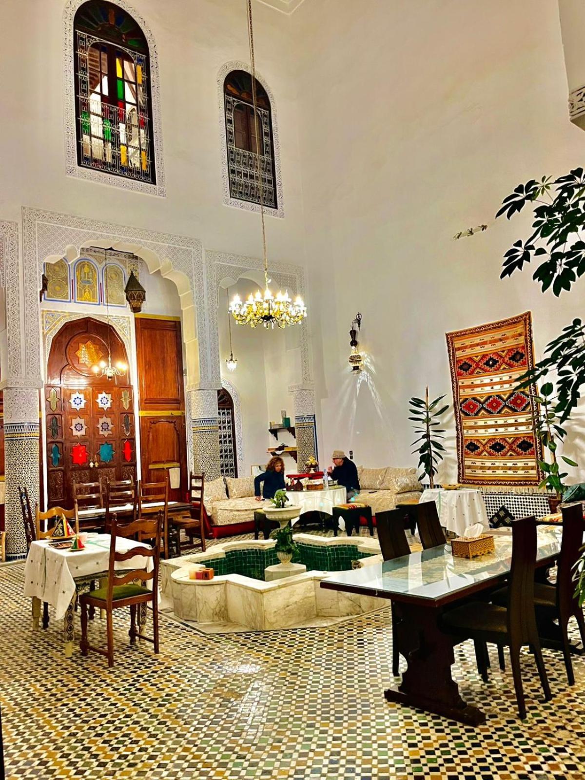 Riad Lalla Zoubida Fez Buitenkant foto