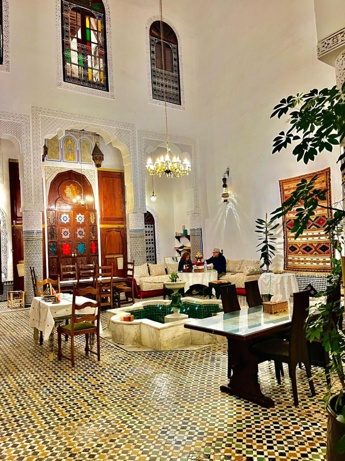 Riad Lalla Zoubida Fez Buitenkant foto