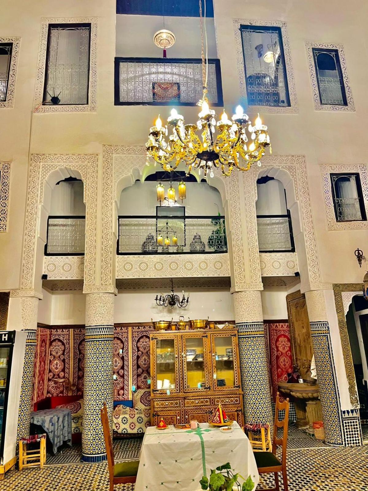 Riad Lalla Zoubida Fez Buitenkant foto