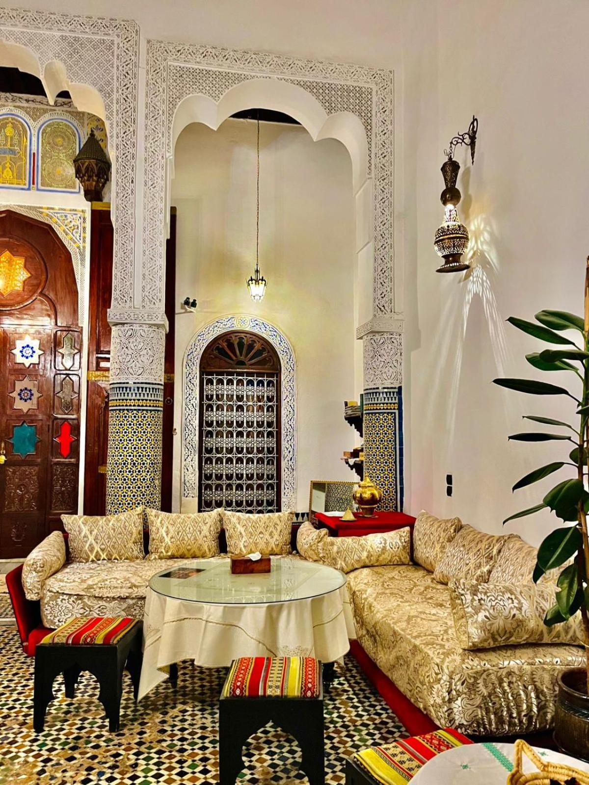 Riad Lalla Zoubida Fez Buitenkant foto