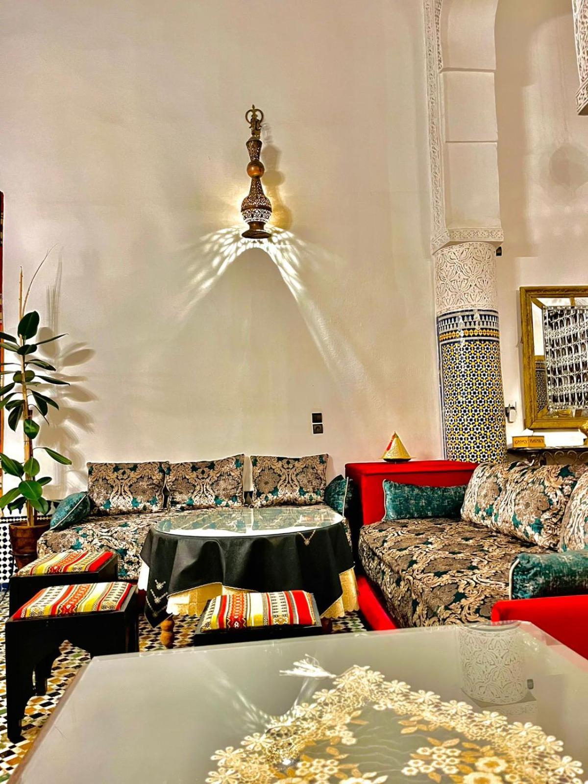Riad Lalla Zoubida Fez Buitenkant foto