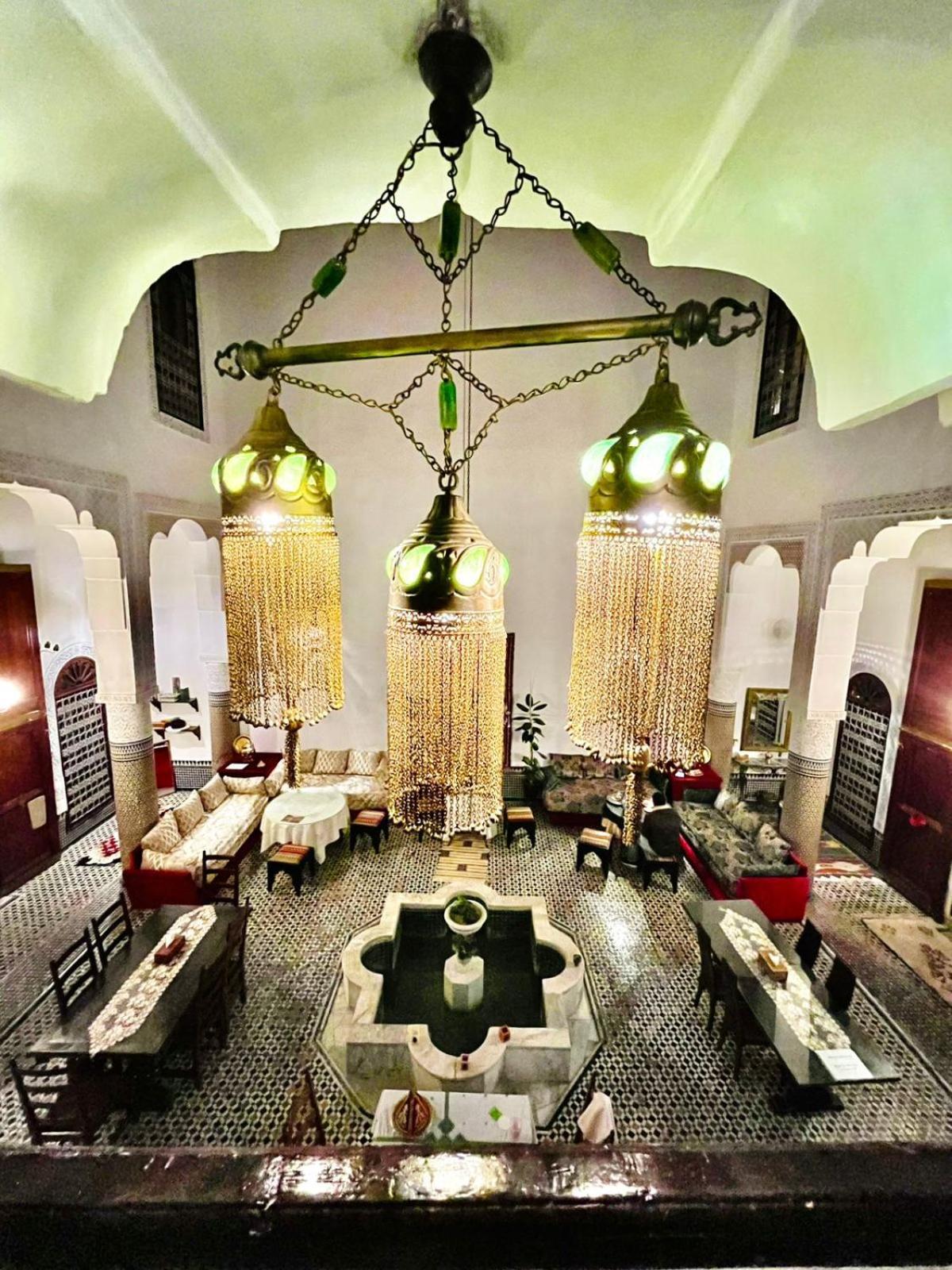 Riad Lalla Zoubida Fez Buitenkant foto