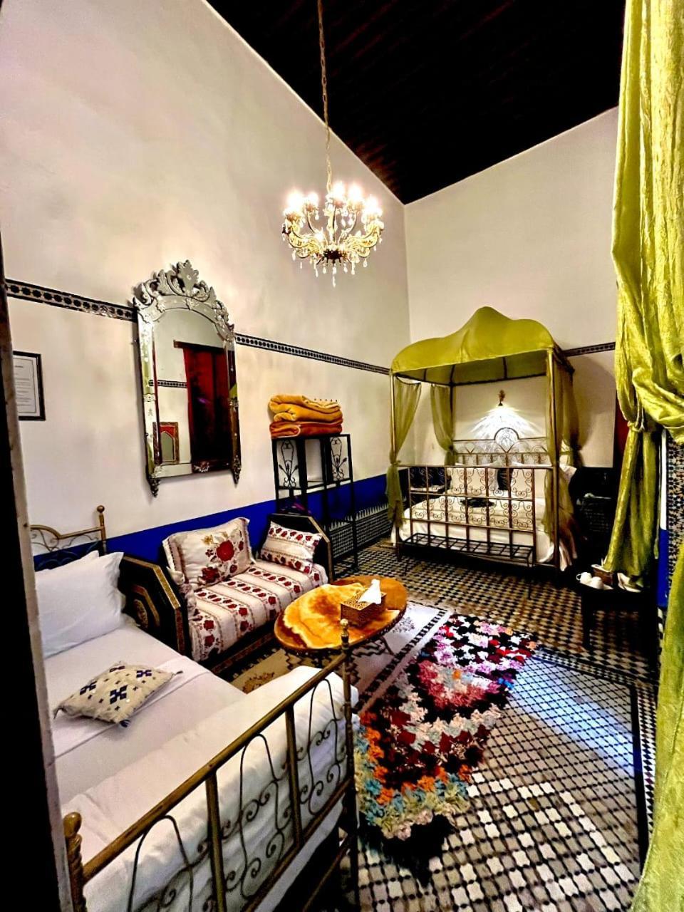 Riad Lalla Zoubida Fez Buitenkant foto